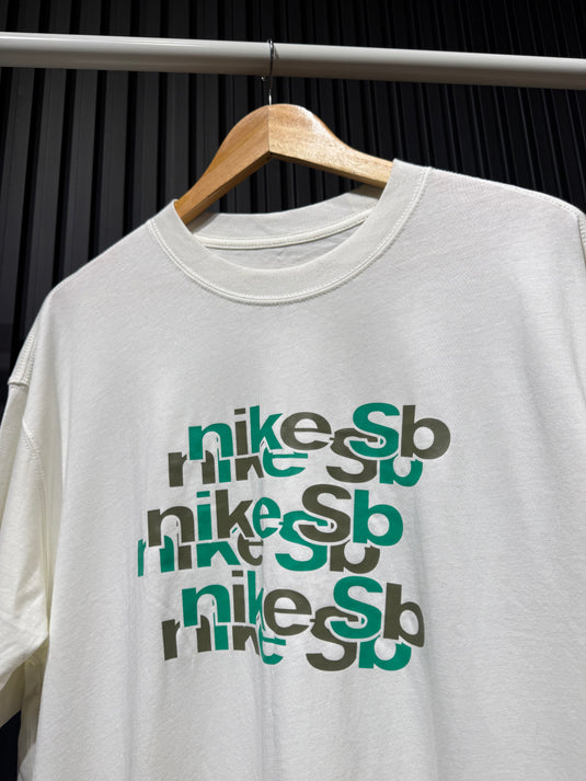 Camiseta Nike SB Repeat X3