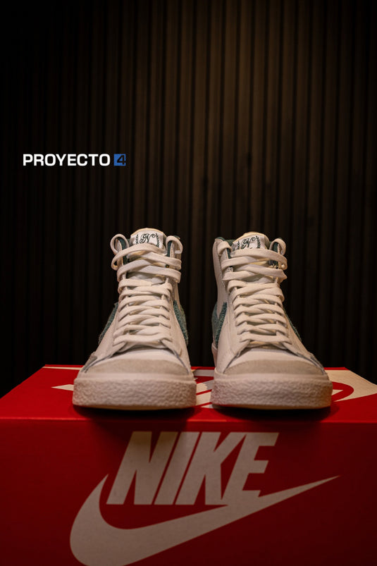 Nike Blazer MID 77 Summit White Phantom