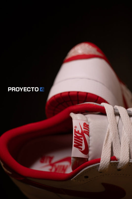 Jordan Retro 1 Low OG White/Red