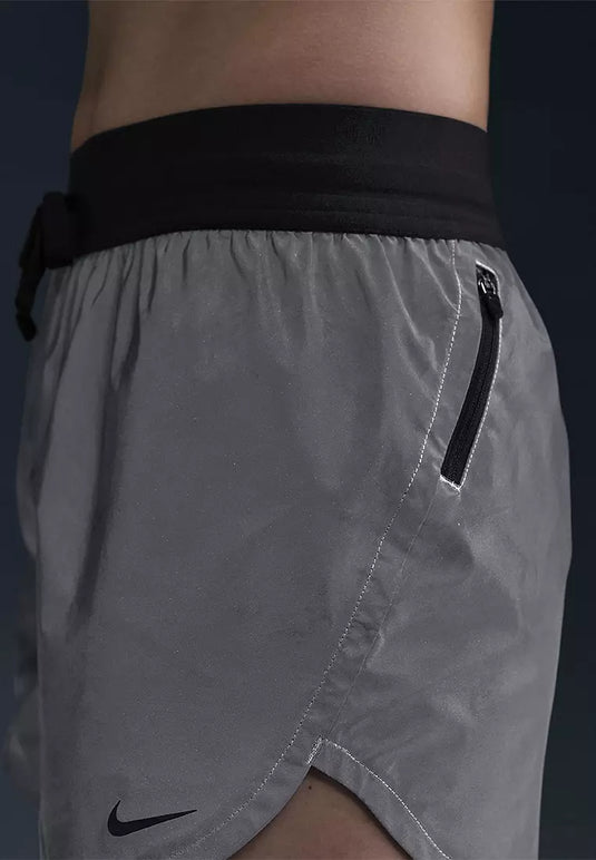 Short Nike Running Division