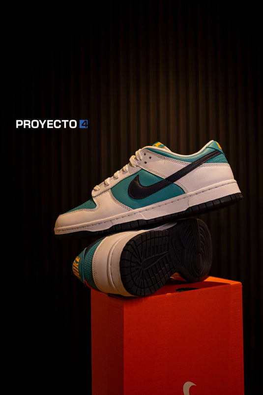 Nike Dunk Low Thunder Blue