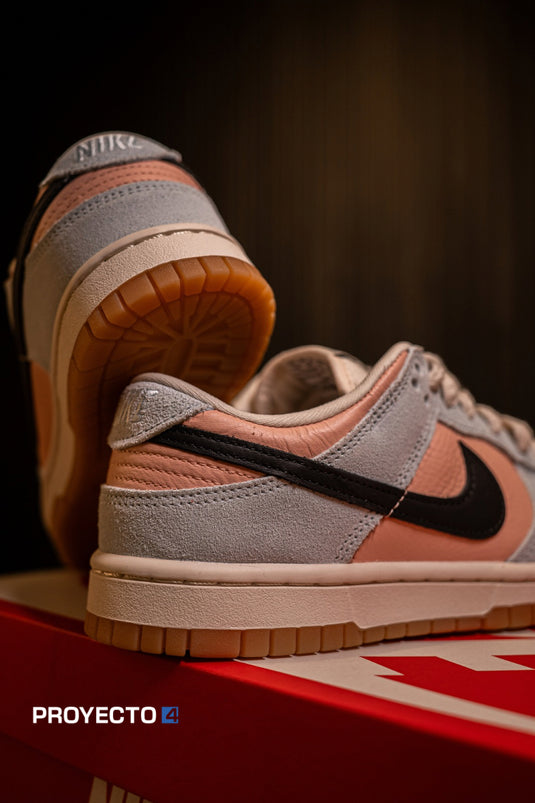 Nike Dunk Low Glacier Blue Arctic Orange