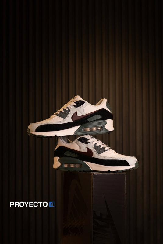 Nike Air Max 90 Premium