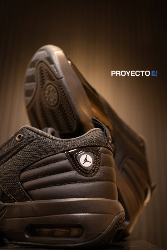 Jordan Max Aura 6 Black/Anthracite/Black