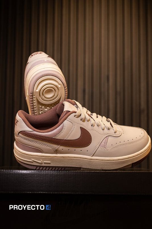 Nike Gamma Force Light Bone Smokey