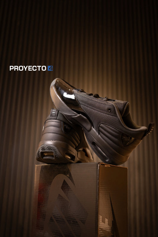 Jordan Max Aura 6 Black/Anthracite/Black