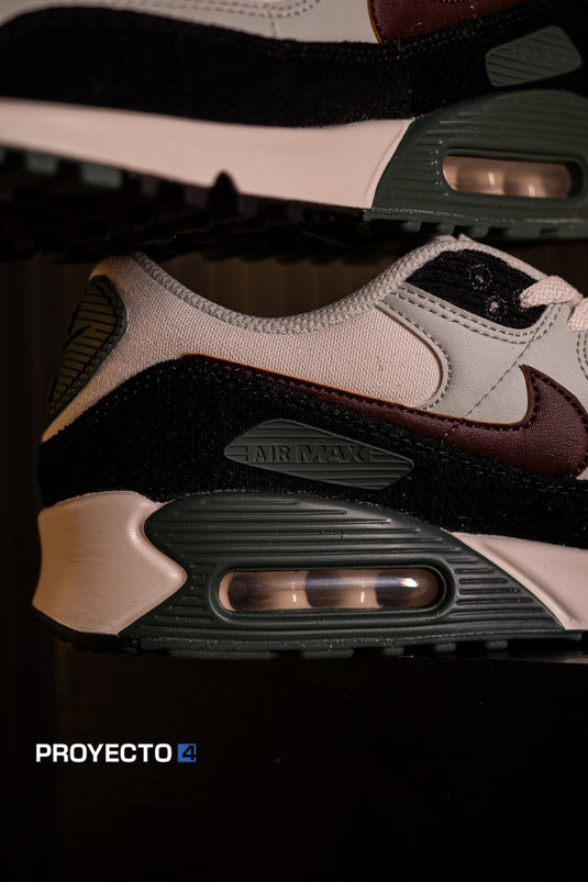 Nike Air Max 90 Premium