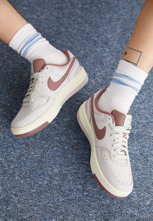 Nike Gamma Force Light Bone Smokey