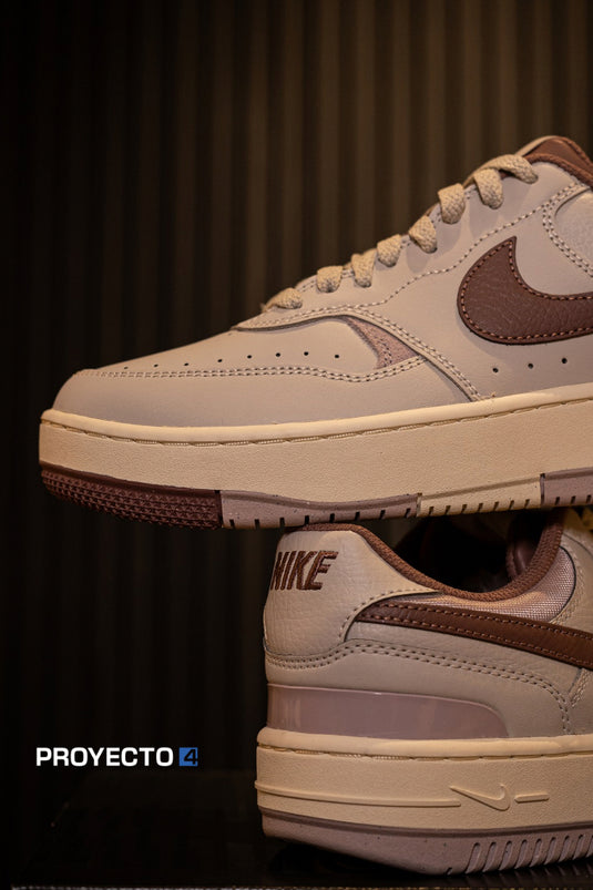 Nike Gamma Force Light Bone Smokey