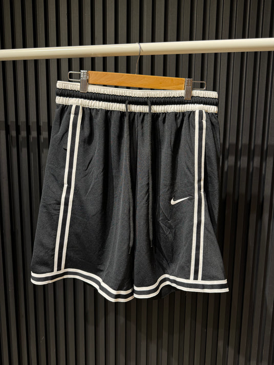 Pantaloneta Nike Dri-FIT DNA+