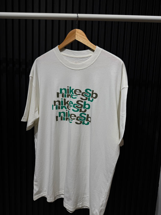 Camiseta Nike SB Repeat X3