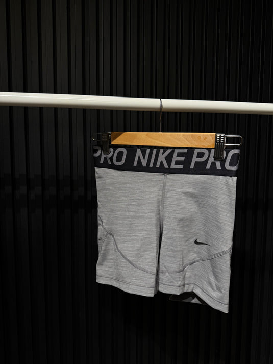 Short Nike Pro CS184