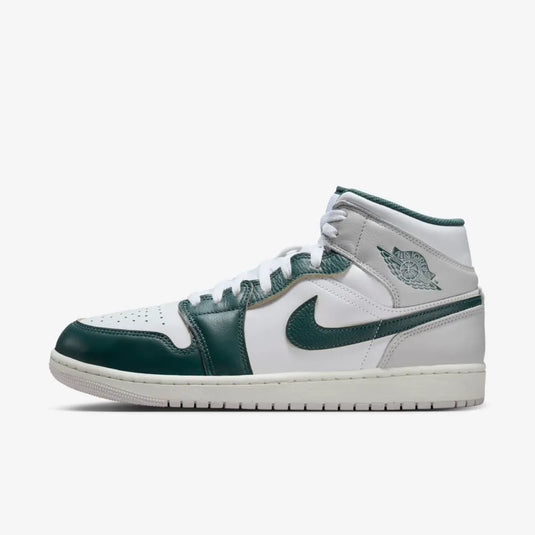 Jordan Retro 1 Mid SE